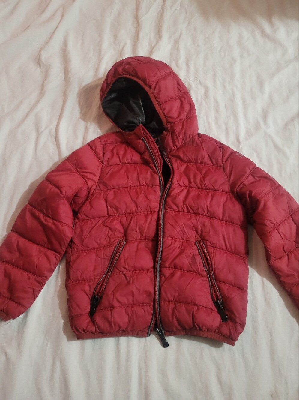 Point Zero Women's Quilted Hooded Puffer Jacket in Red